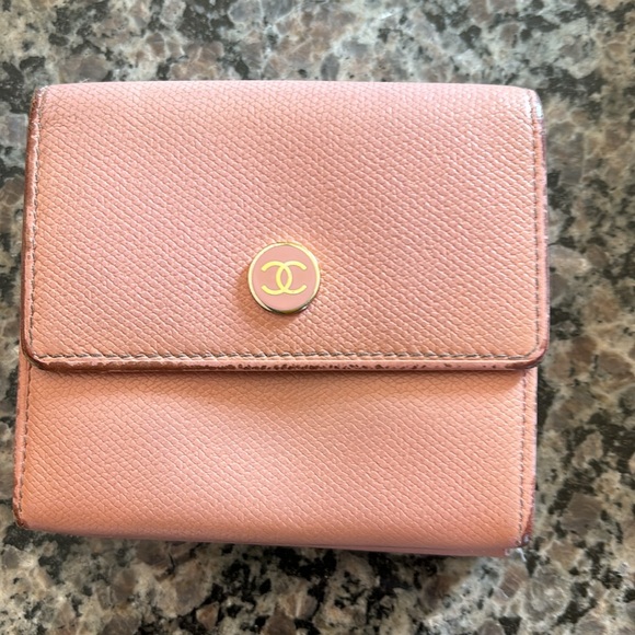 Authentic CHANEL Pink Compact wallet - Picture 3 of 16